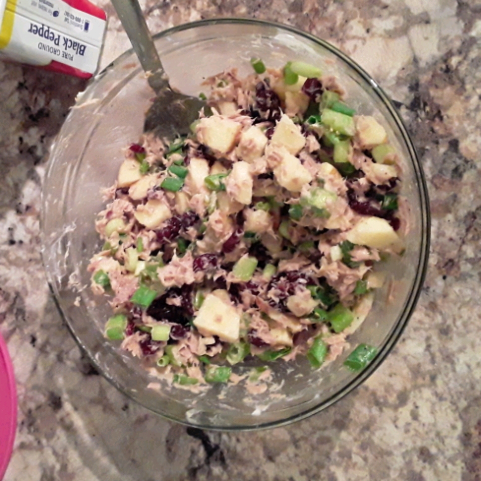 Amazingly Good and Healthy Tuna Salad Amber Arima