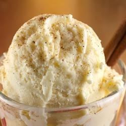 Easy Eggnog Ice Cream 