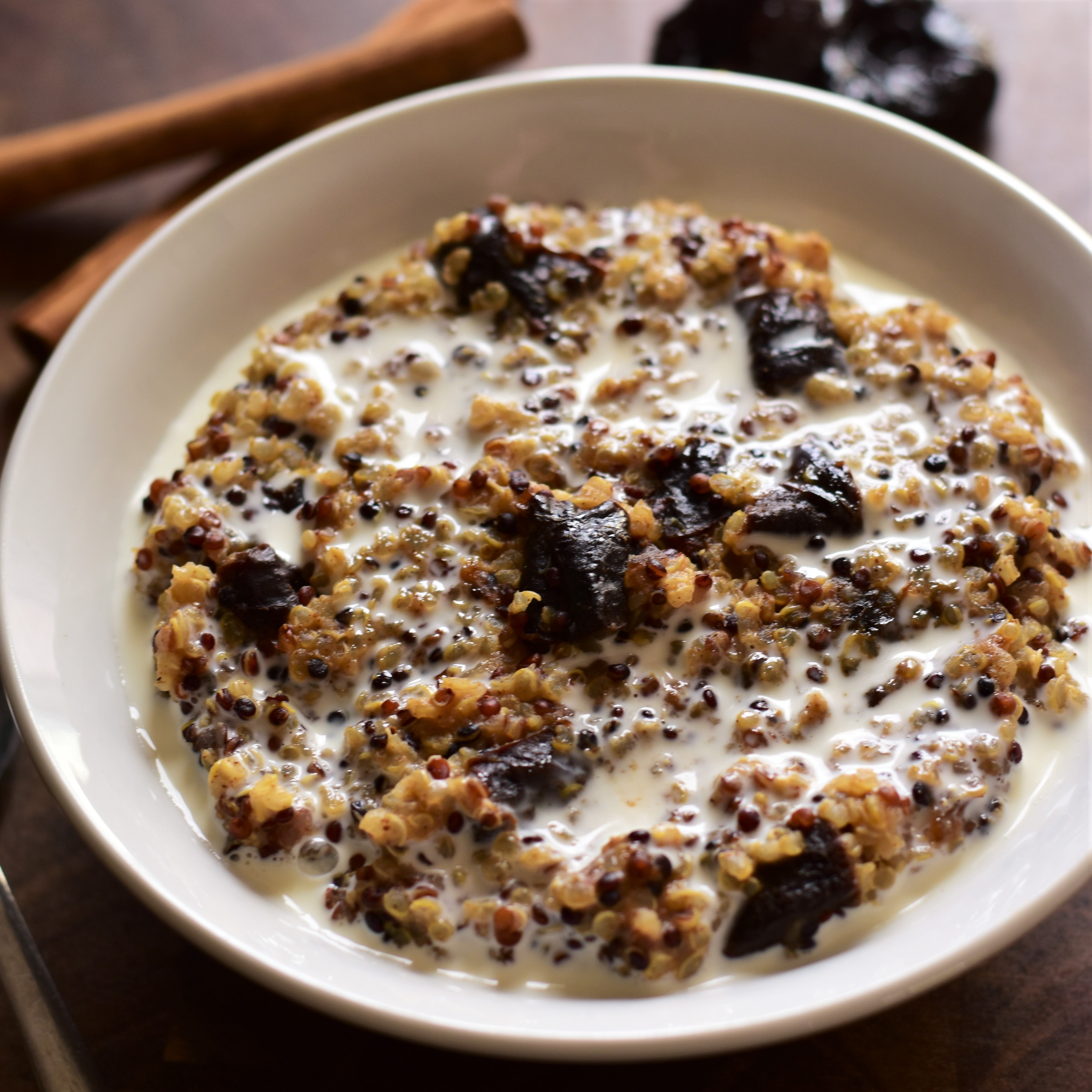 Quinoa Prune Breakfast Porridge Kim