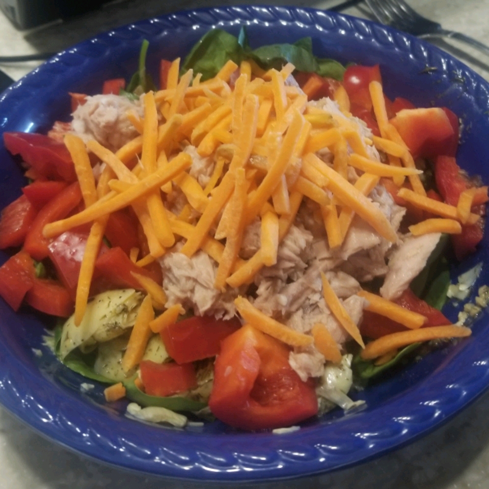 Tuna-Artichoke Salad 