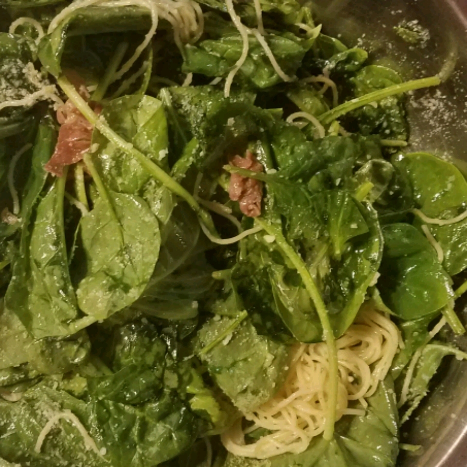 Spinach Basil Pasta Salad 