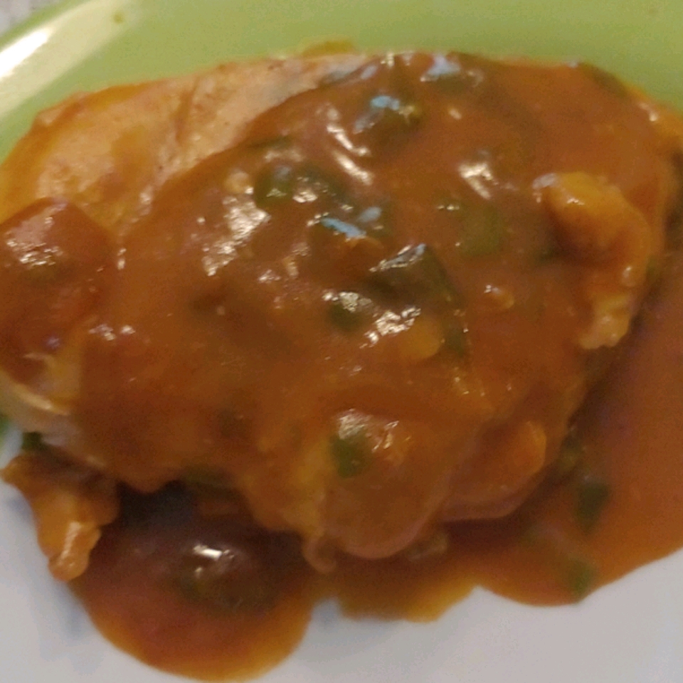 Chicken Breasts with Chipotle Green Onion Gravy Valerie