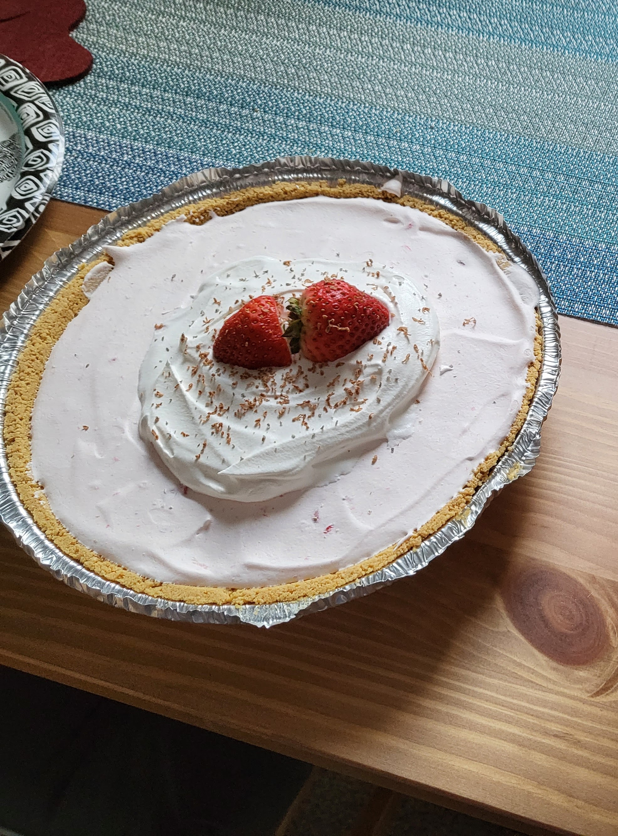 Strawberry Yogurt Pie I StephN