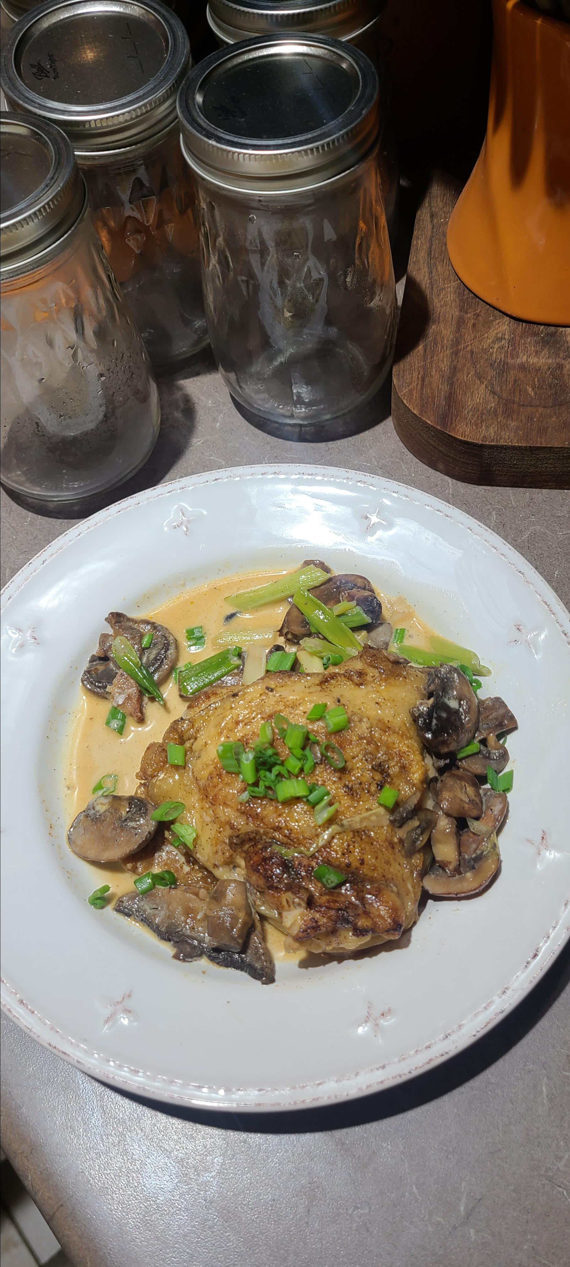 Keto Smothered Chicken Thighs montygal453