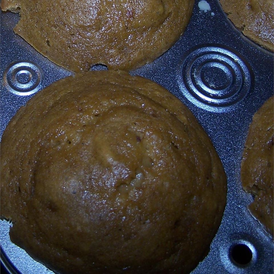 Pumpkin Nut Muffins 