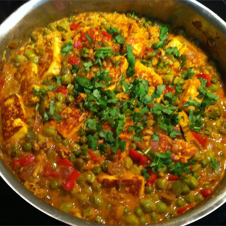 Indian Matar Paneer (Cottage Cheese and Peas) 