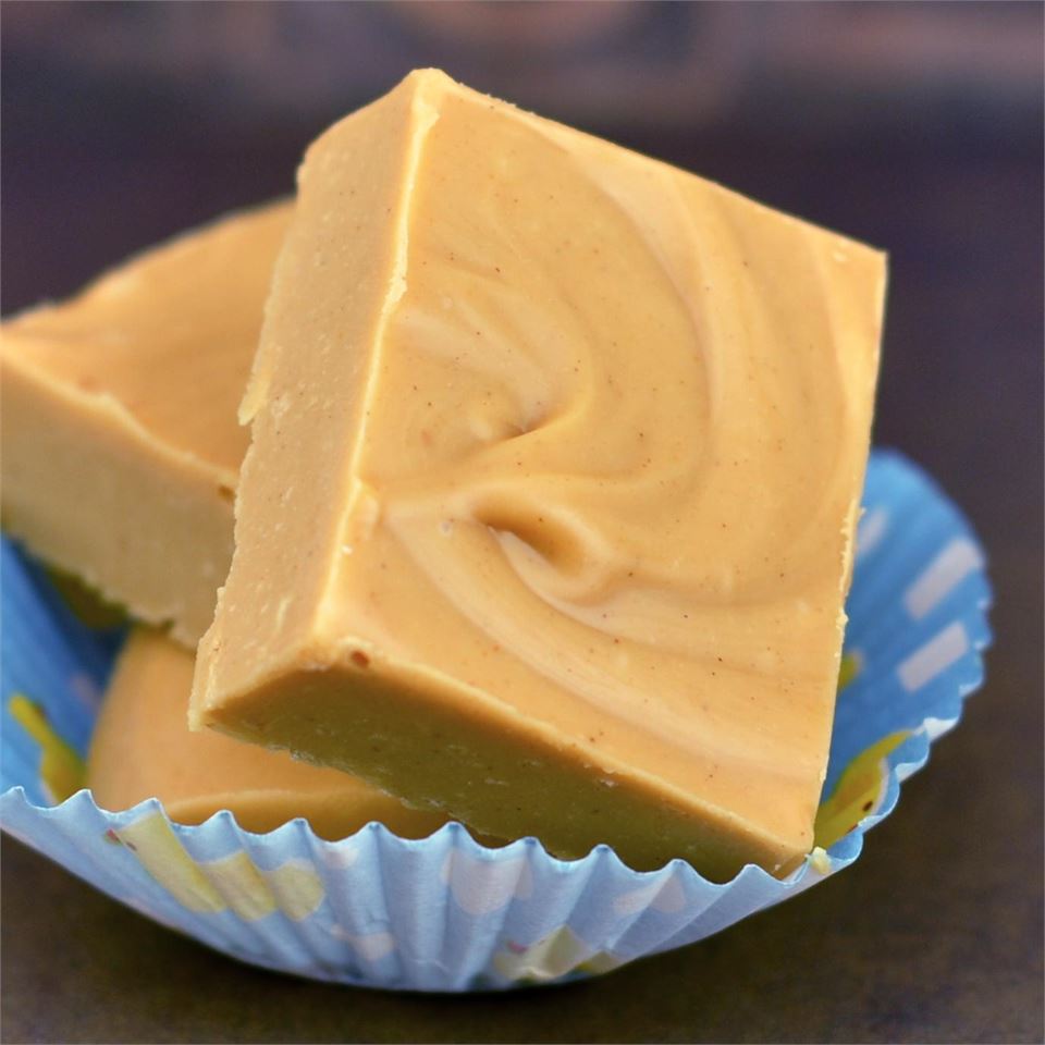 2-Ingredient Peanut Butter Fudge