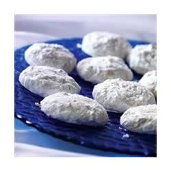 Smucker's&reg; Snowball Cookies
