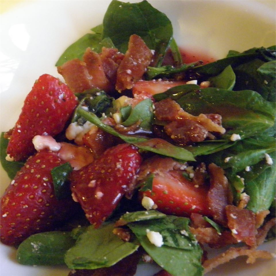 Strawberry Spinach Salad With Feta and Bacon 