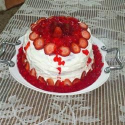 Carry Cake with Strawberries and Whipped Cream 
