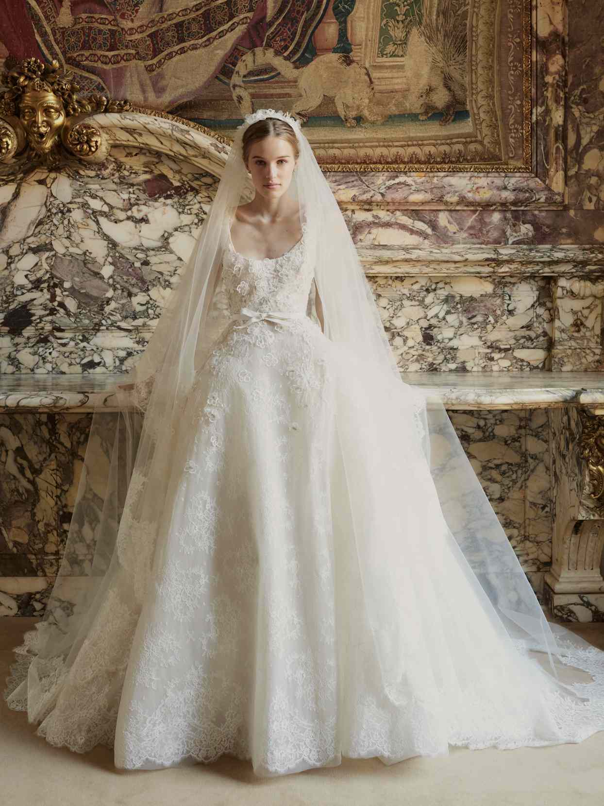 Elie Saab ball gown bow belt wedding dress fall 2022