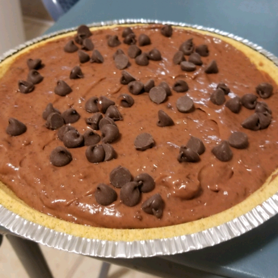 Quick and Easy Chocolate Pie Tyra Mitchell