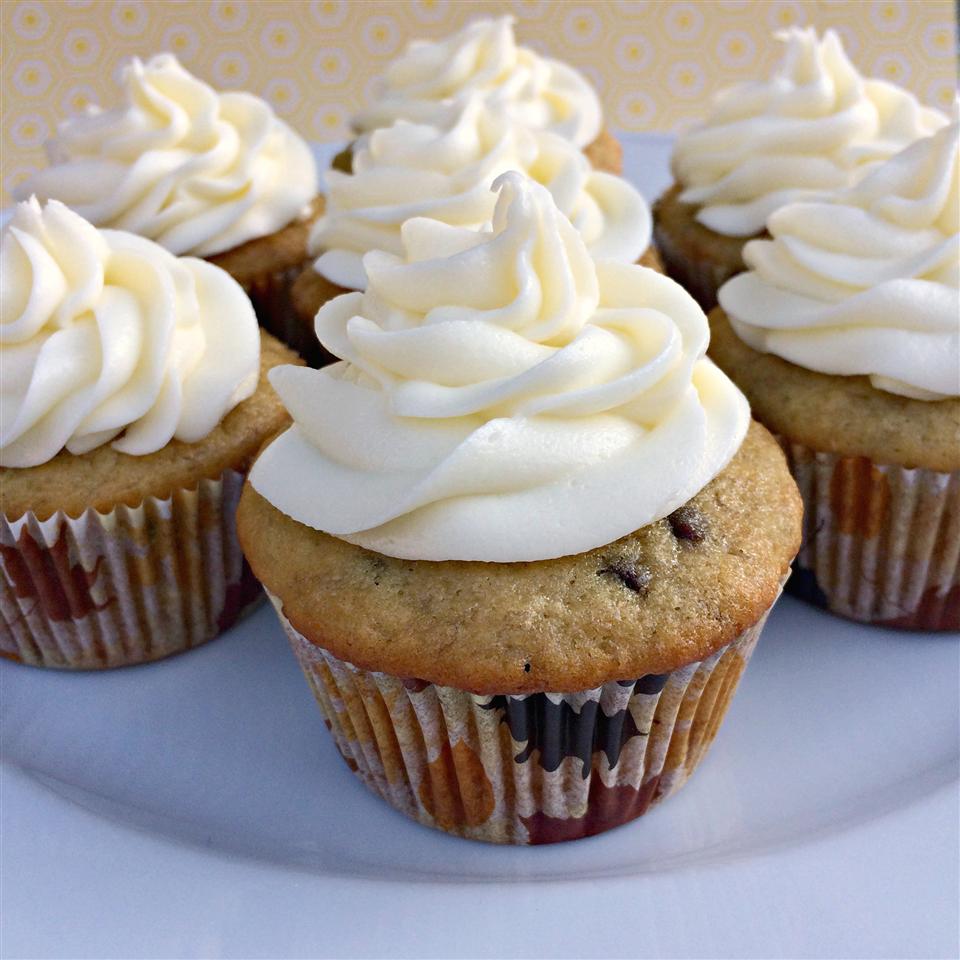 Banana Chocolate Chip Cupcakes with Cream Cheese Frosting 