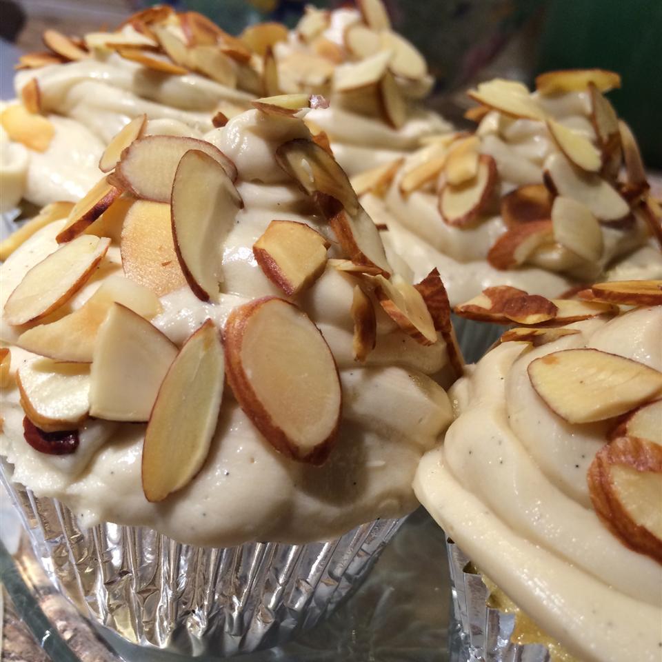 Almond Cupcake with Salted Caramel Buttercream Frosting 