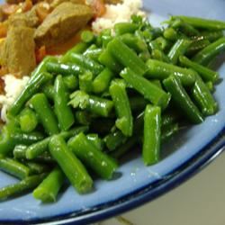 Fasoliyyeh Bi Z-Zayt (Syrian Green Beans with Olive Oil) 