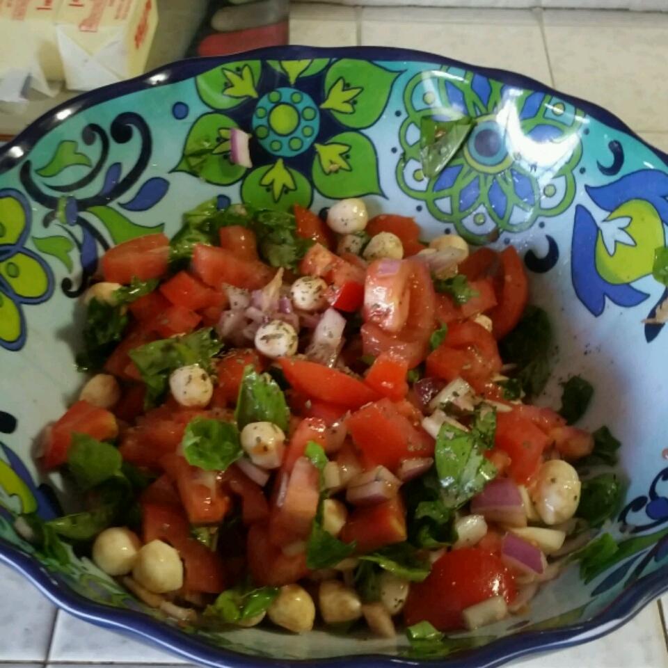 Bruschetta Salad 