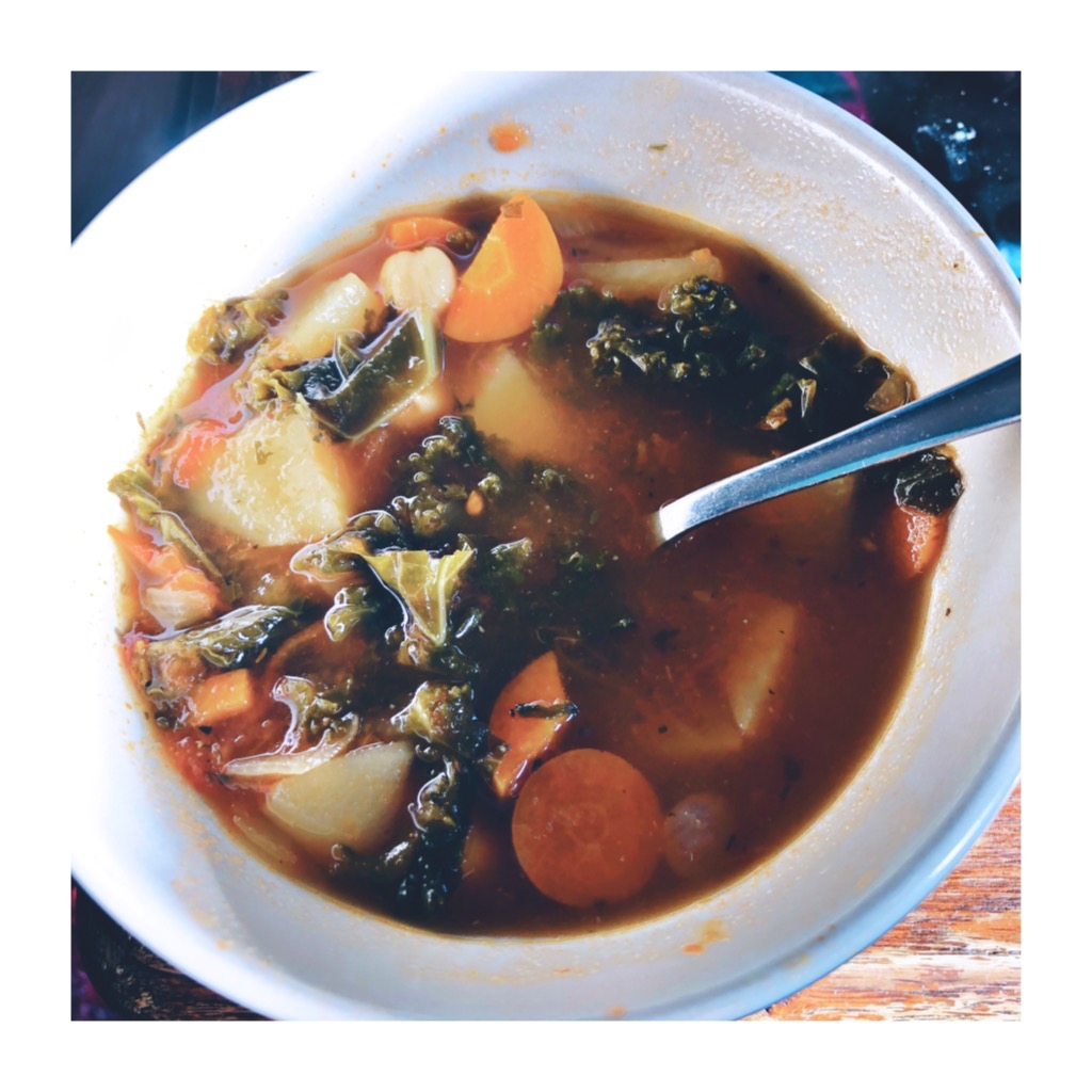 Vegetarian Kale Soup 