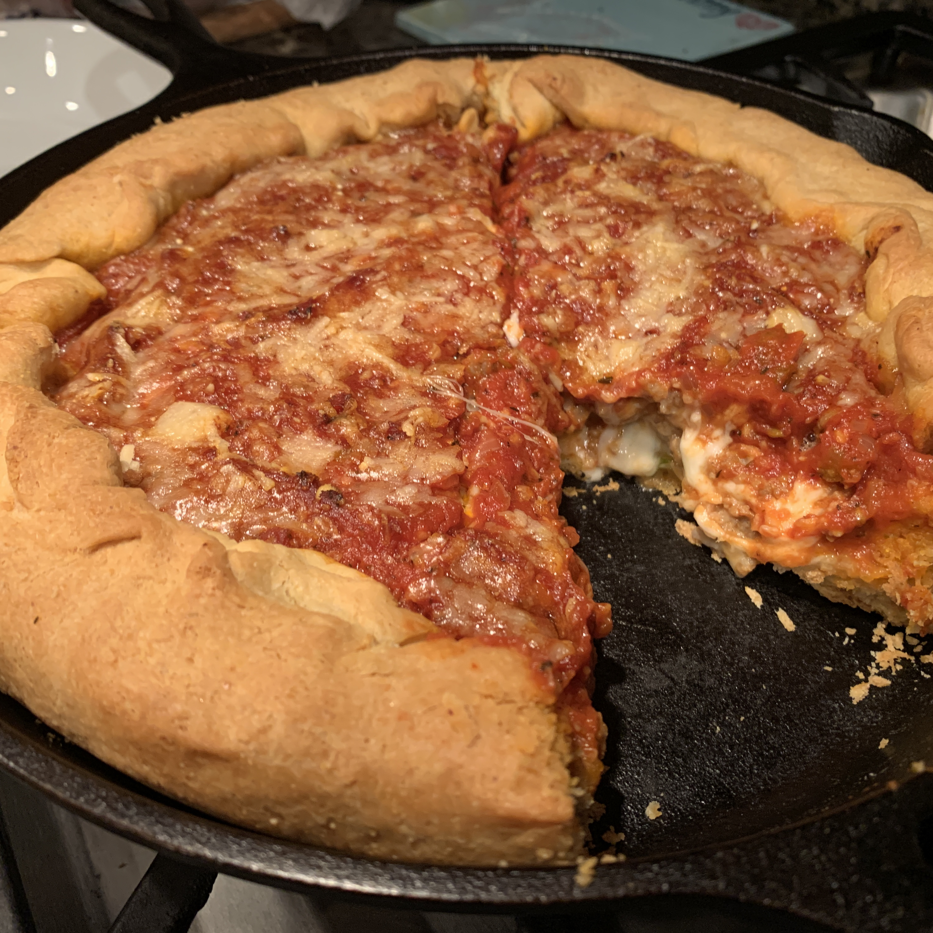 Chicago Deep-Dish Pizza 