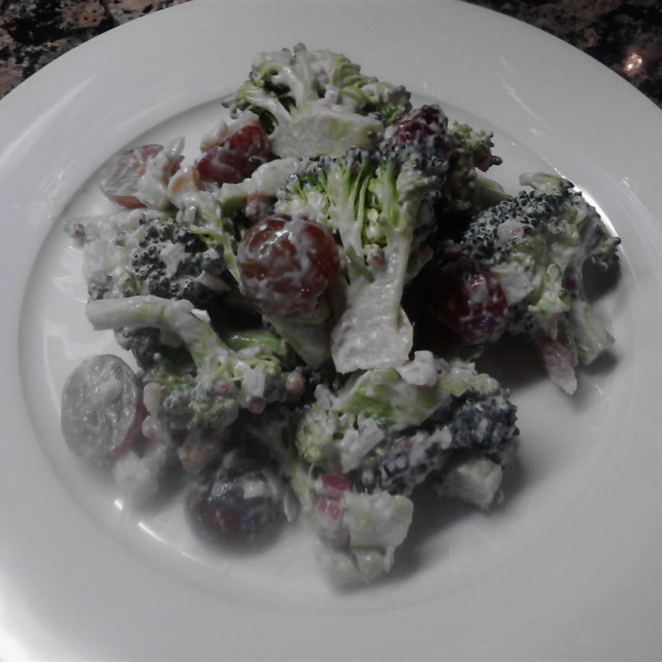 Best Broccoli Salad Ever! 