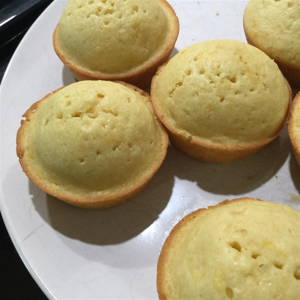 Orange Muffins 