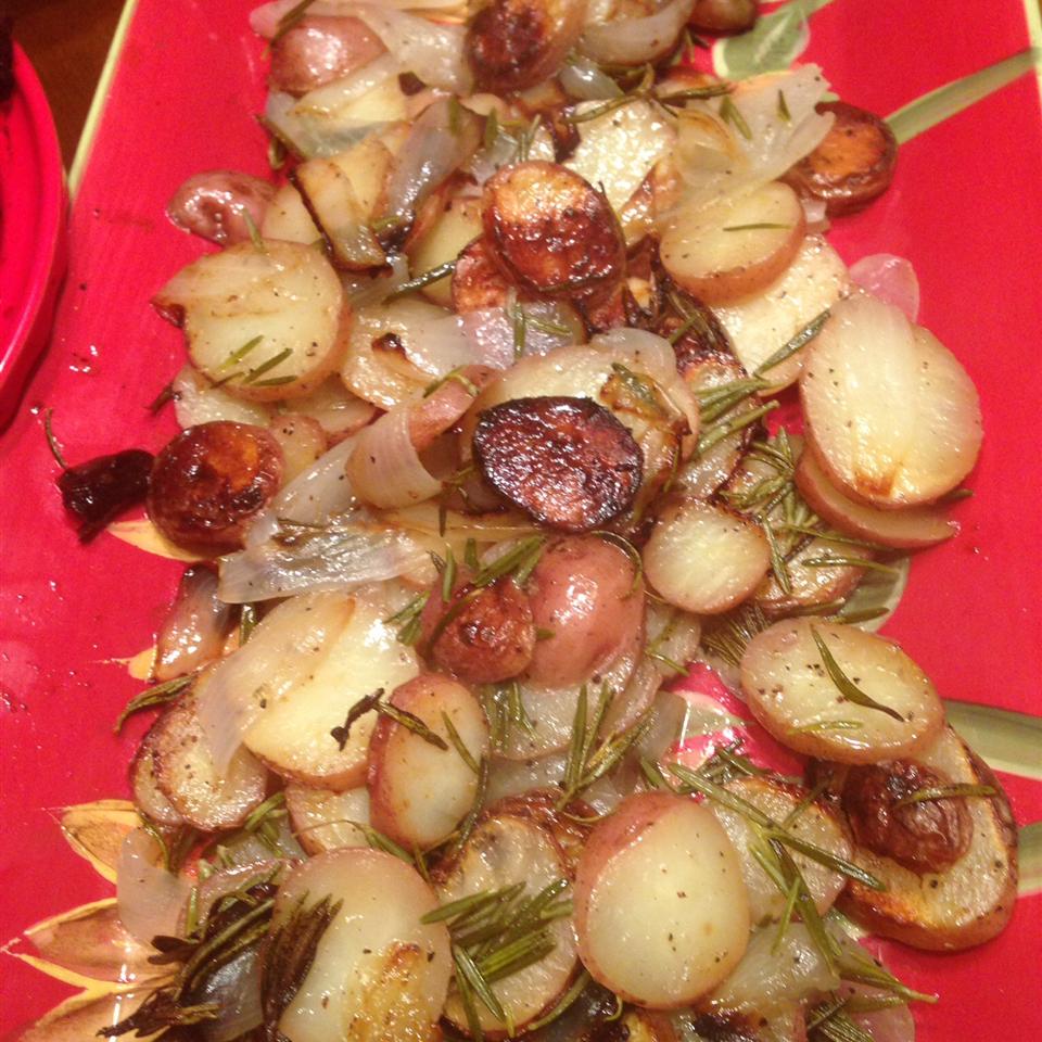 Grilled Potatoes and Onion 