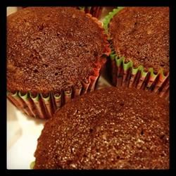 Super Easy Chocolate Cupcakes Lisa Harris