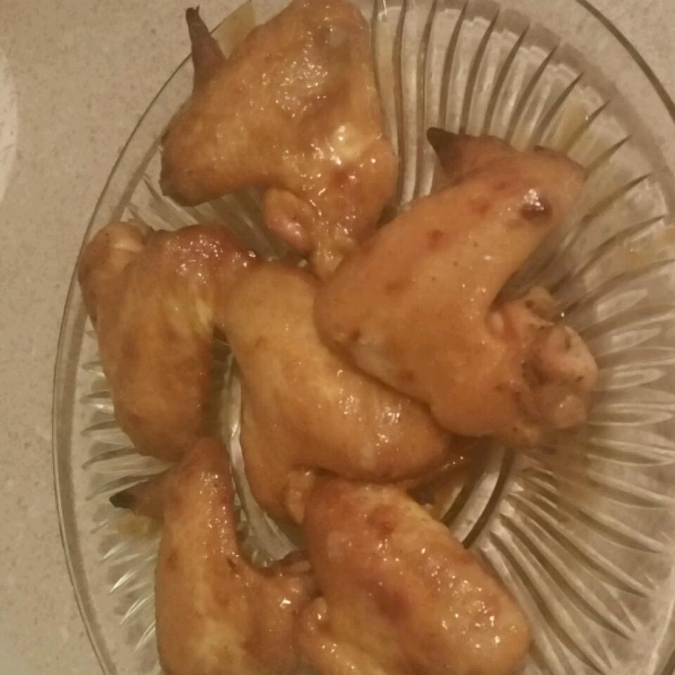 Amazing and Easy Chicken Wings 