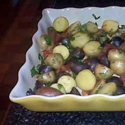 Roasted Potatoes with Tomatoes, Basil, and Garlic FrackFamily5 CACT
