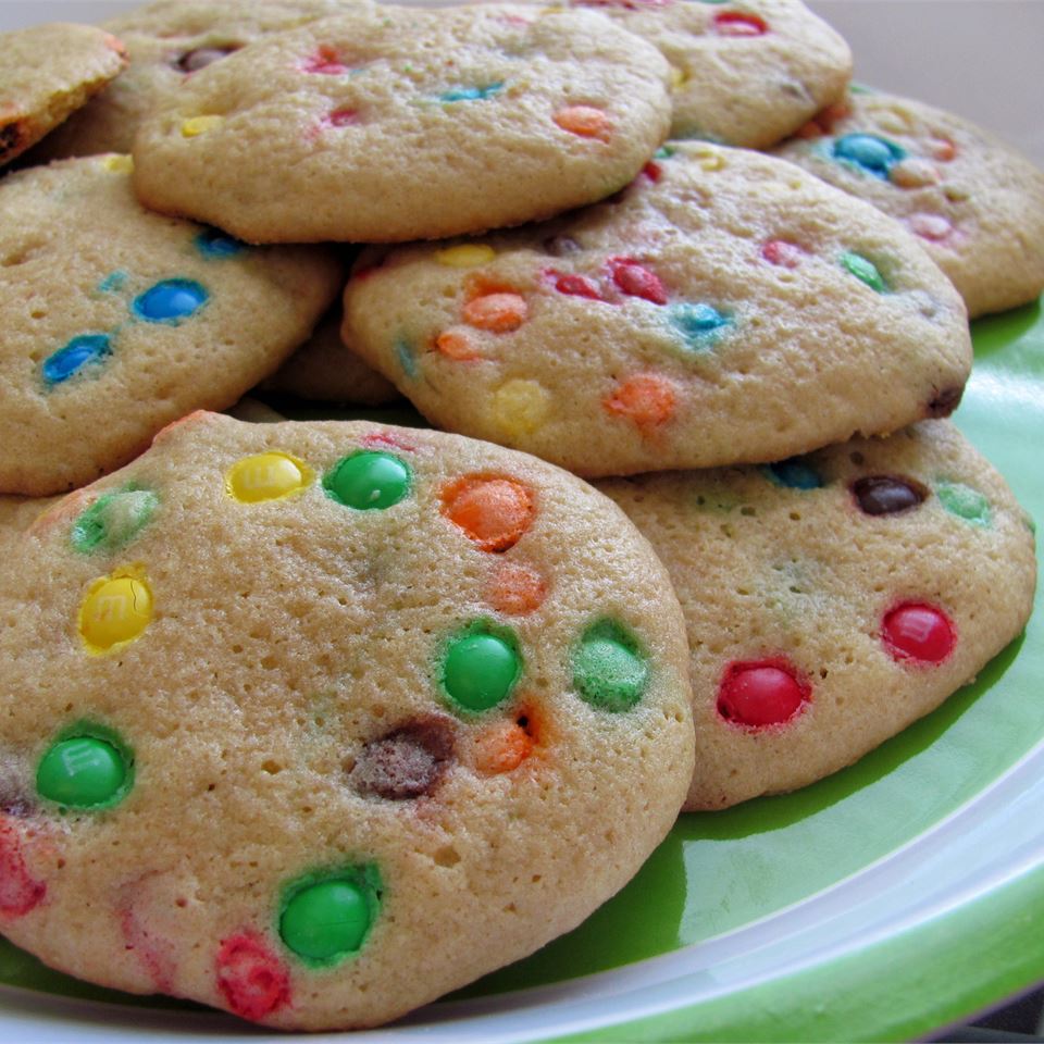 Candy-Coated Milk Chocolate Pieces Party Cookies 