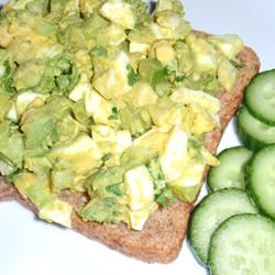 Delicious Avocado Egg Salad 