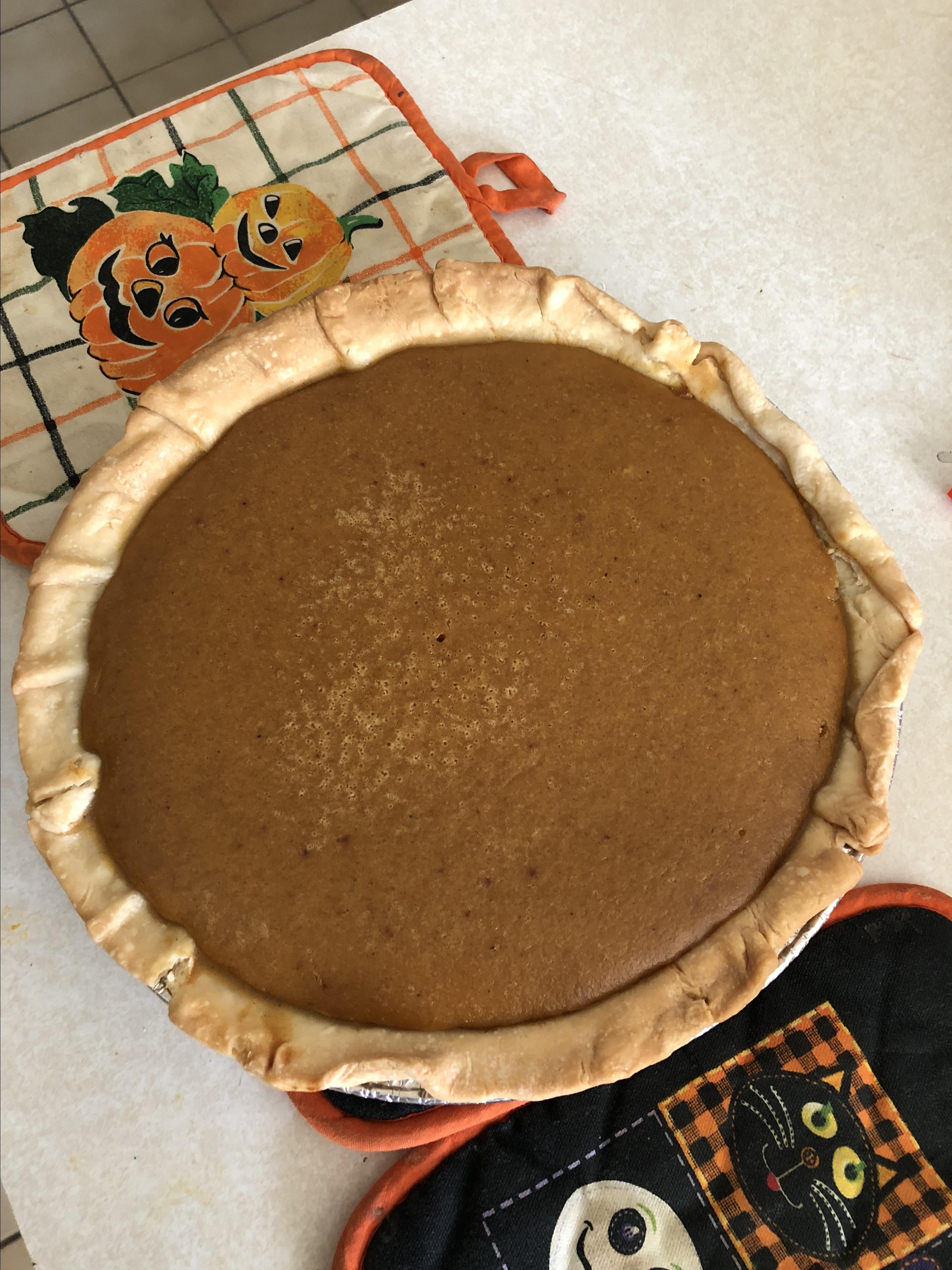 Mrs. Sigg's Fresh Pumpkin Pie 
