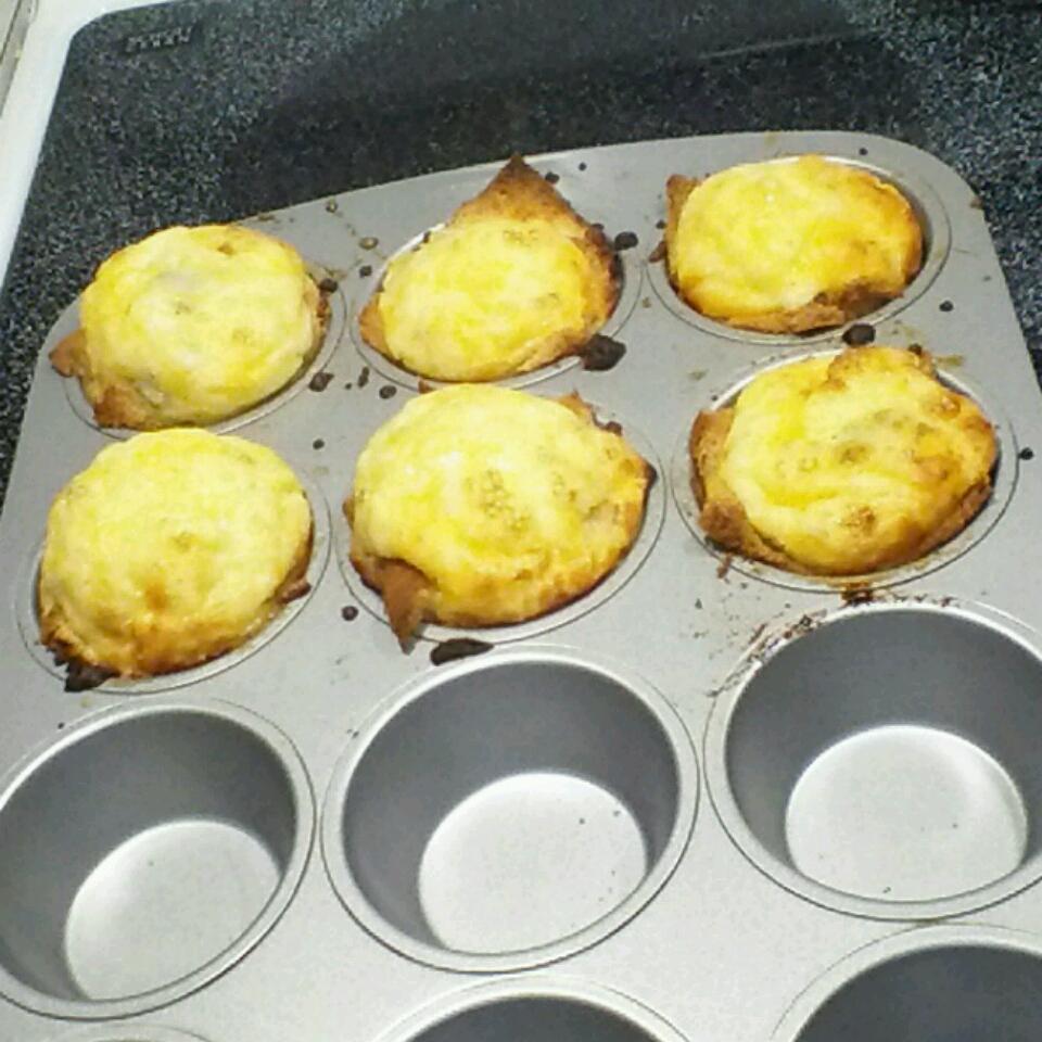 Mom's Baked Egg Muffins 