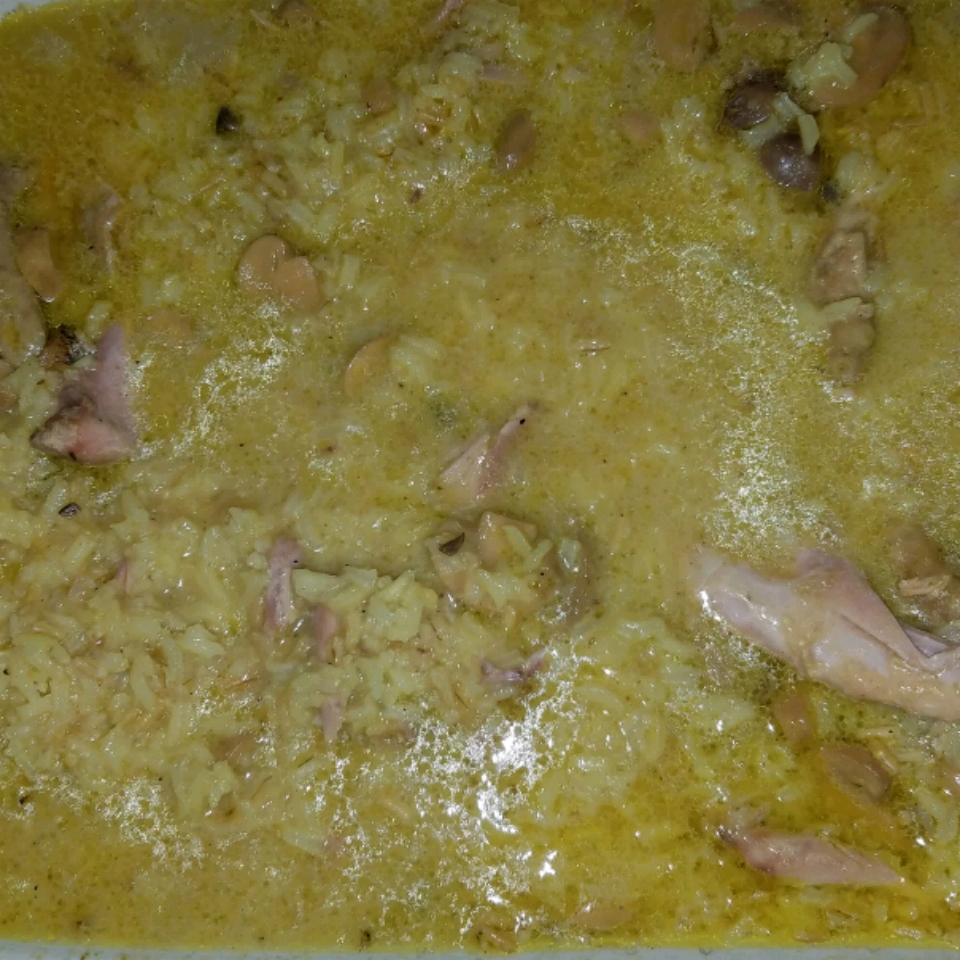 Turkey Wings with Yellow Rice 