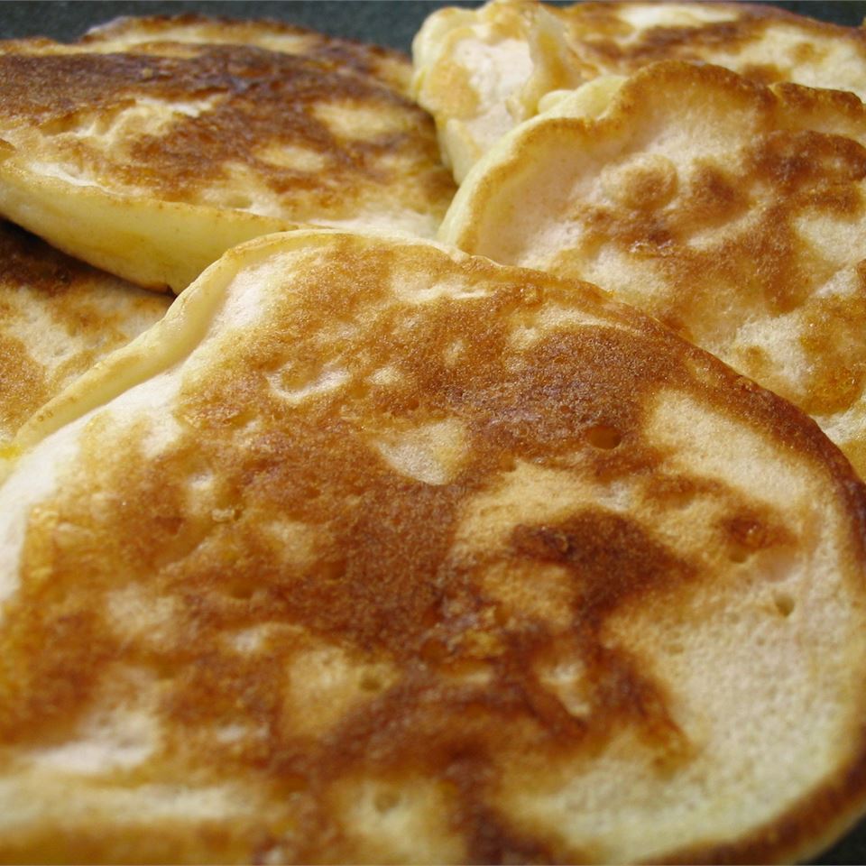 Golden Penny Pancakes Cardamum
