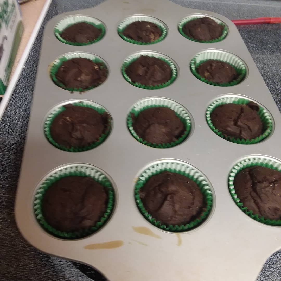 Vegan Chocolate Cupcakes with Vanilla Frosting Nicole H