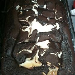 Chocolate Earthquake Cake I 