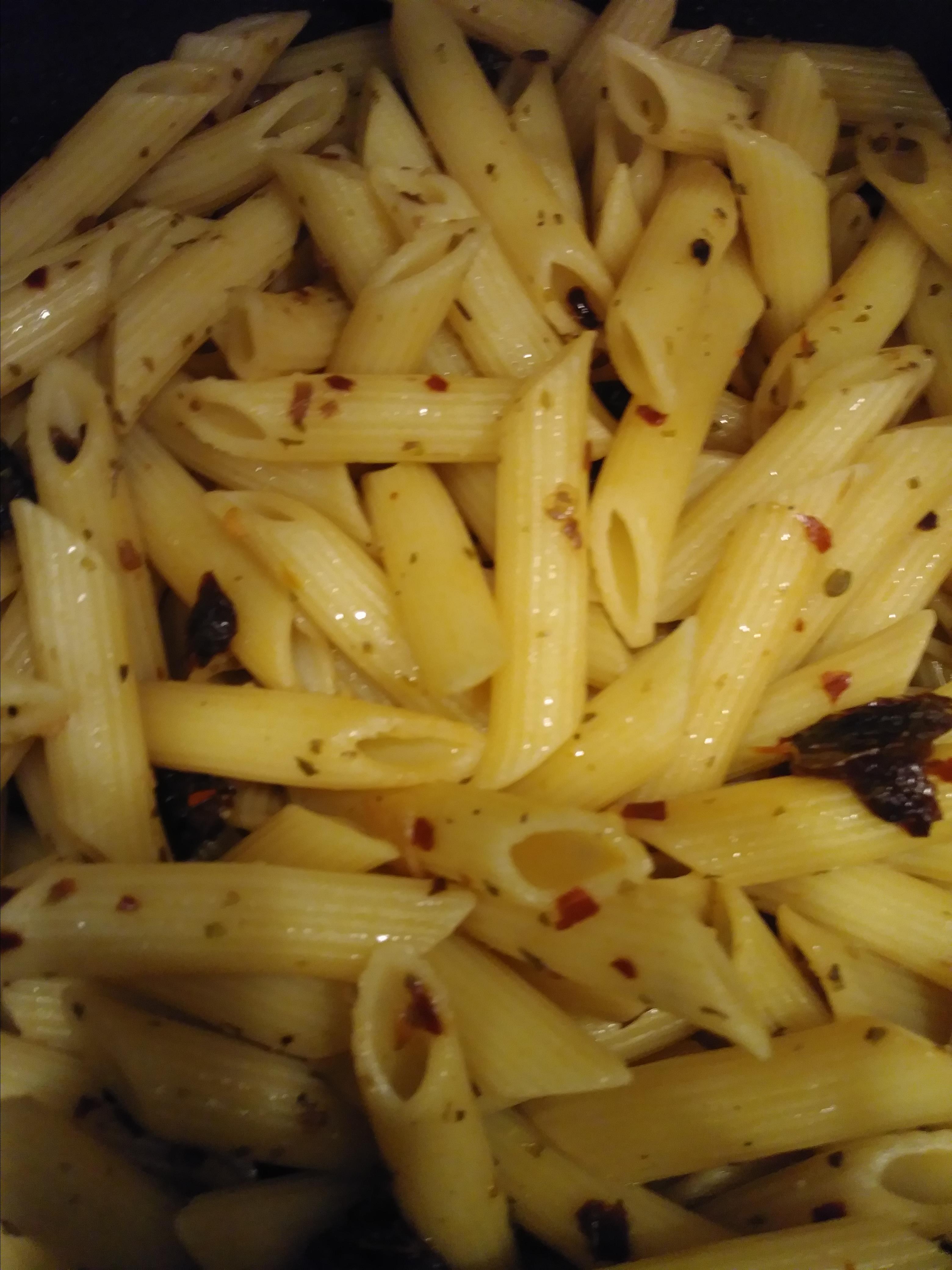 Garlic Penne Pasta 