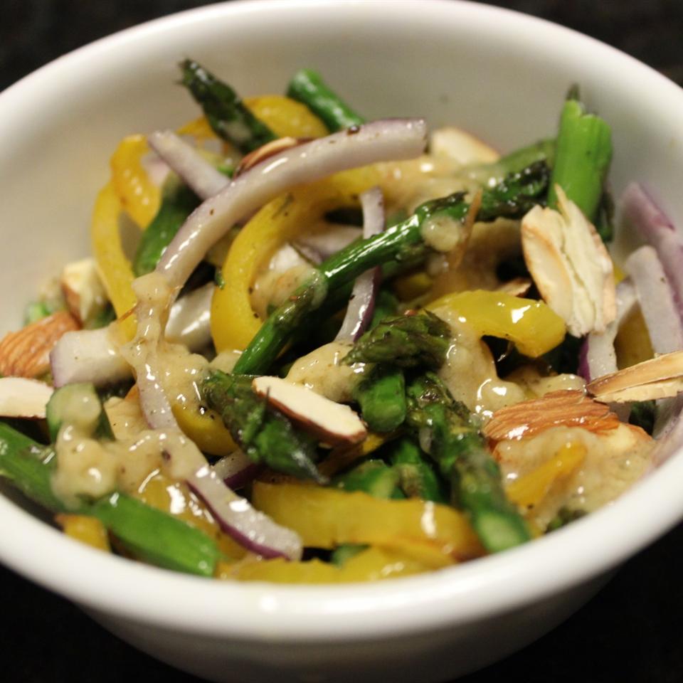 Roasted Asparagus and Yellow Pepper Salad mommyluvs2cook