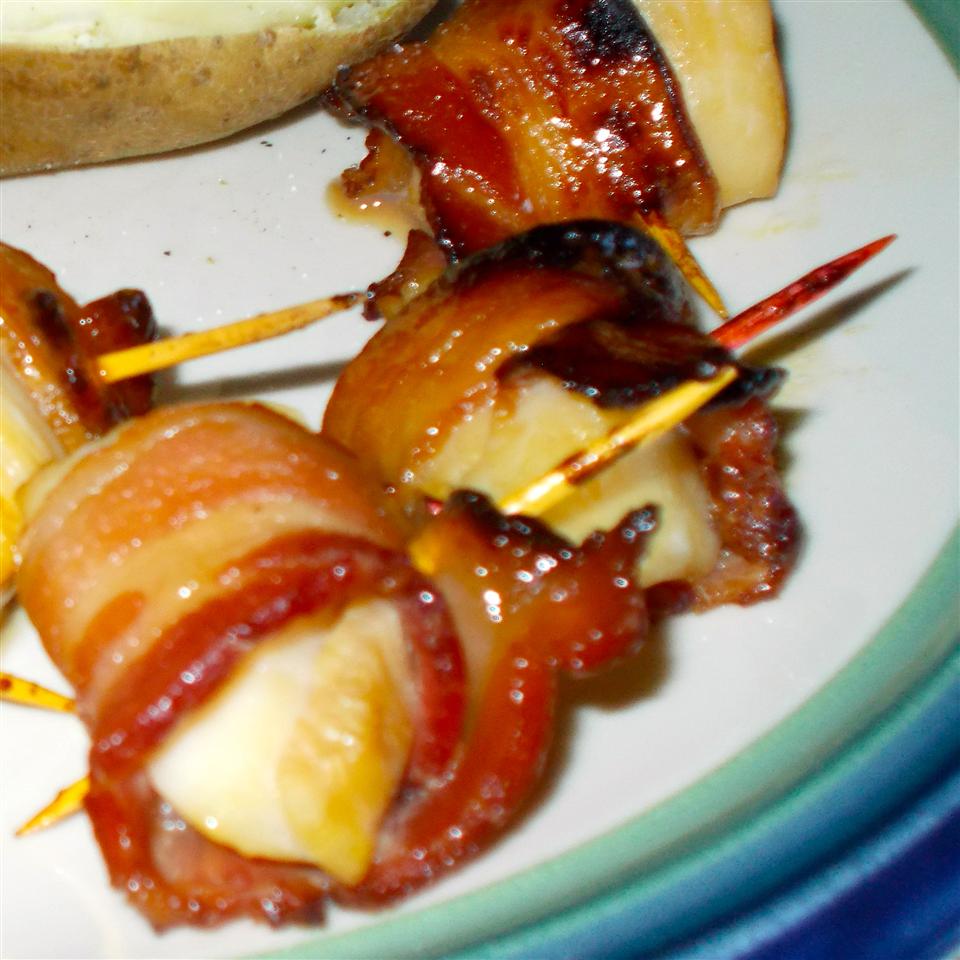 Marinated Scallops Wrapped in Bacon 