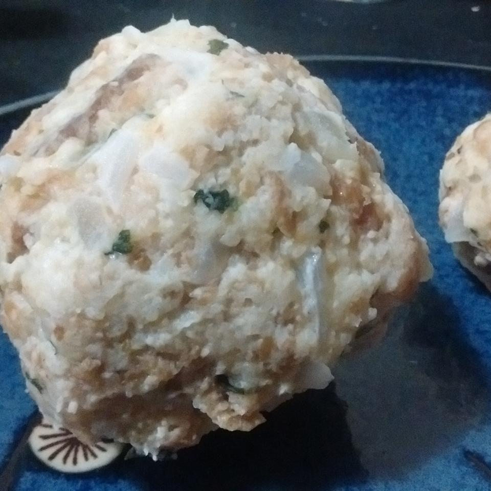 Semmelknoedel (Bread Dumplings) 