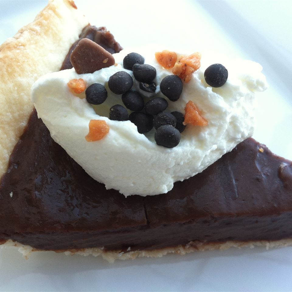 Fudgy Chocolate Cream Pie 