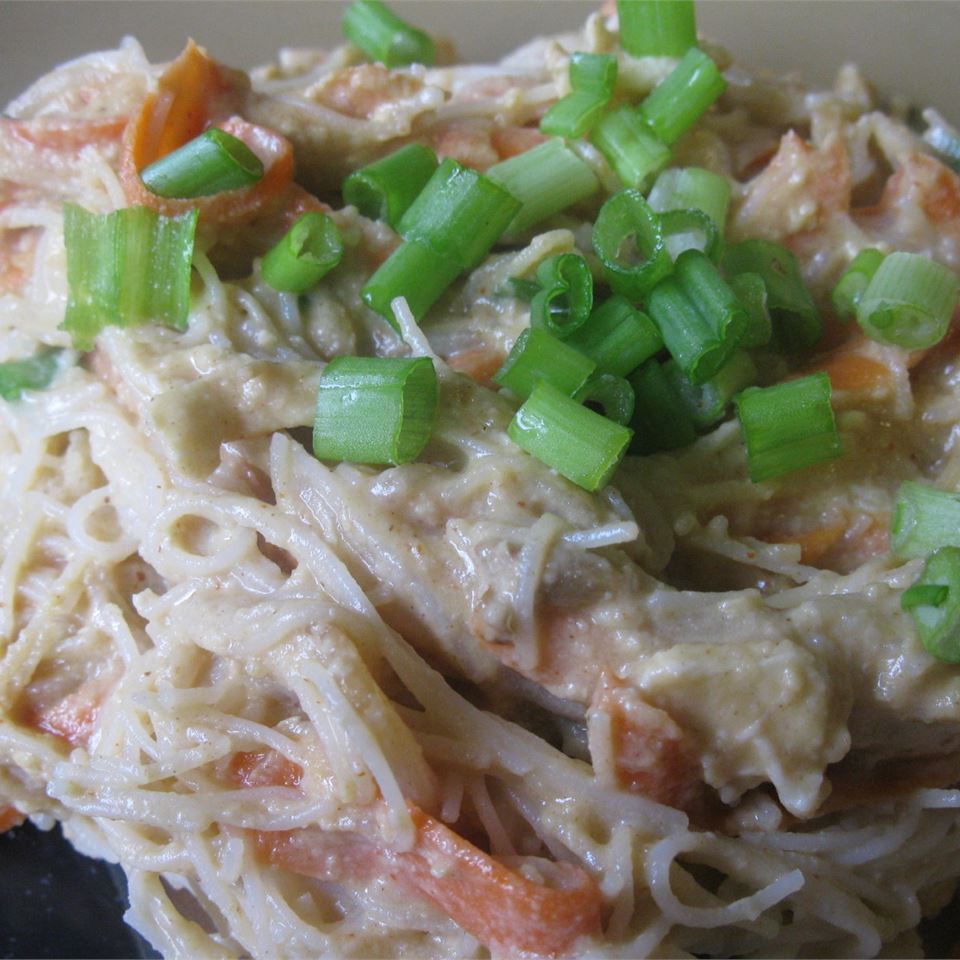 Vegetarian Phad Thai mommyluvs2cook