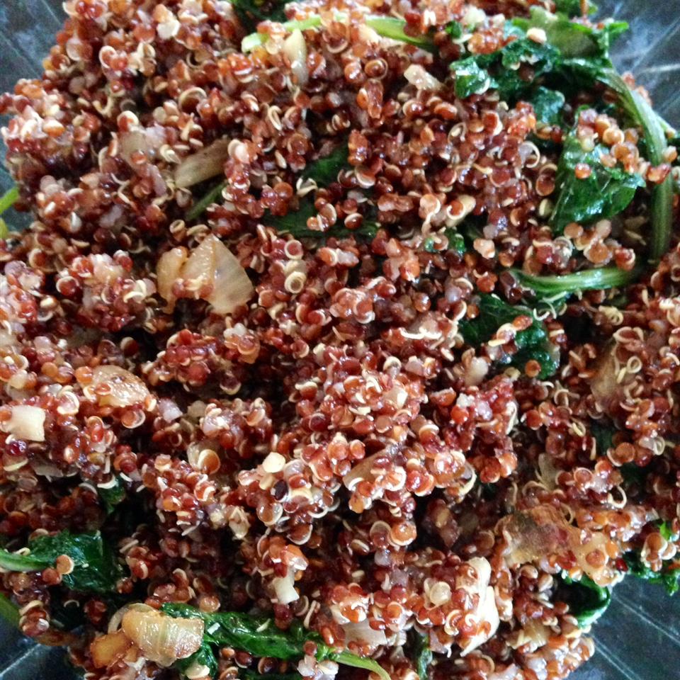 Kale and Quinoa with Creole Seasoning 