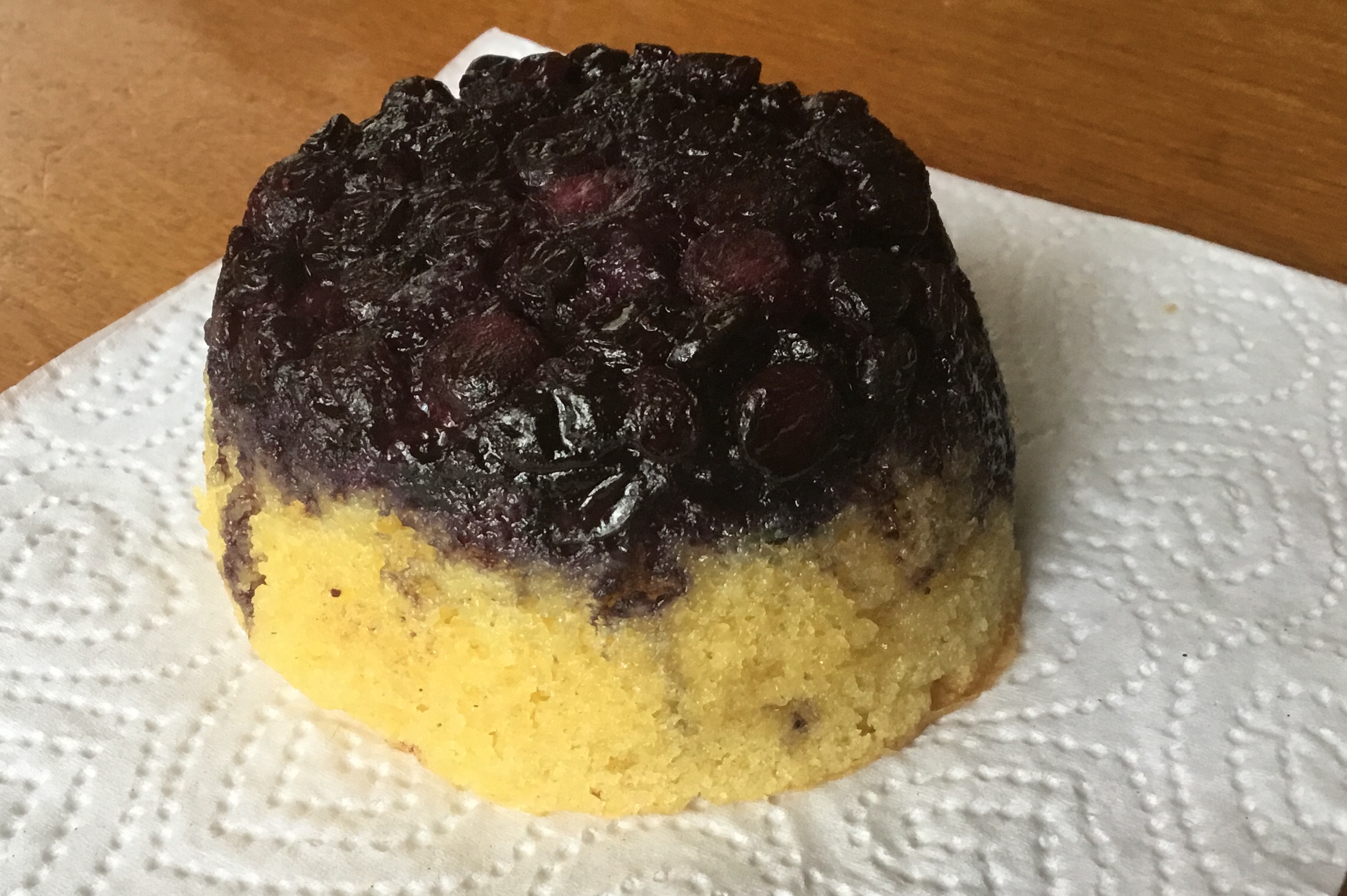 Blueberry Upside-Down Mini Cakes 