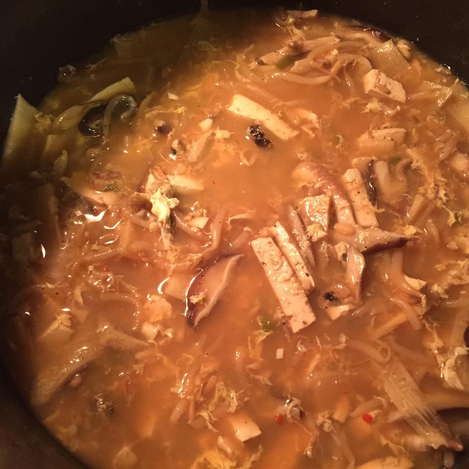 Hot and Sour Soup with Bean Sprouts 