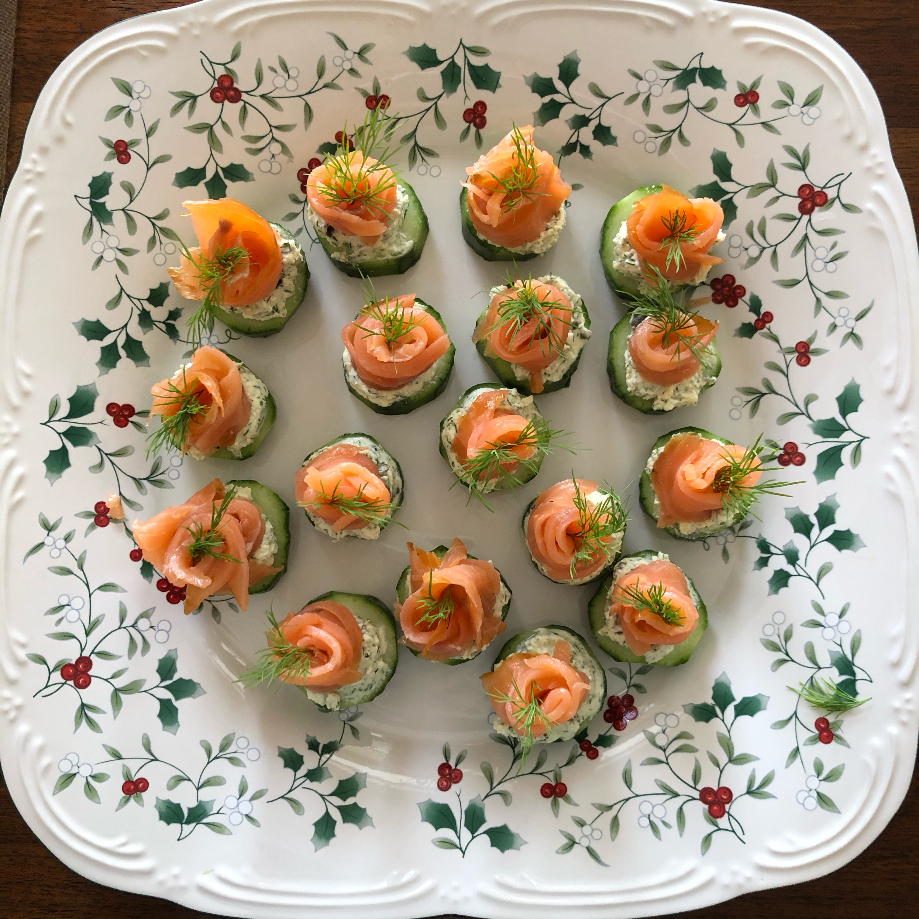 Cucumber Cups with Dill Cream and Smoked Salmon Tracy Li