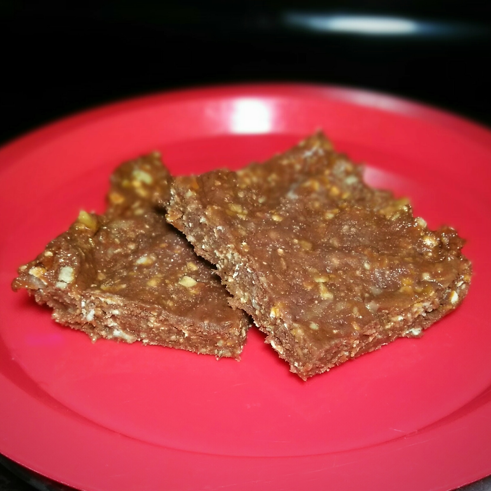 Soft and Chewy Chocolate-Banana Oat Bars Courtney Servantes