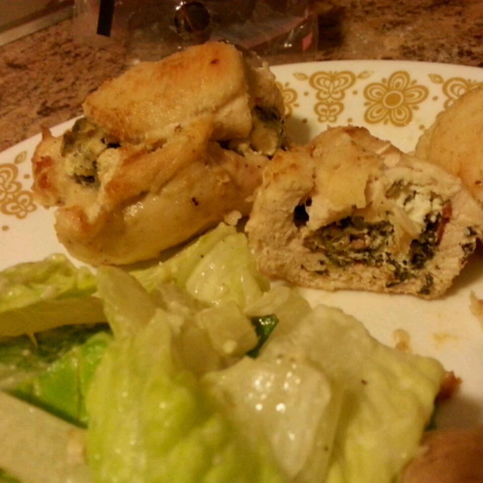 Chicken Breast Stuffed with Spinach Blue Cheese and Bacon 