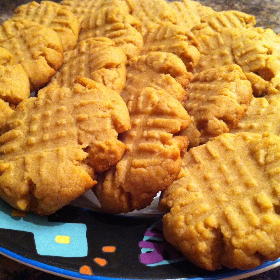 Peanut Butter and Amaranth Cookies 