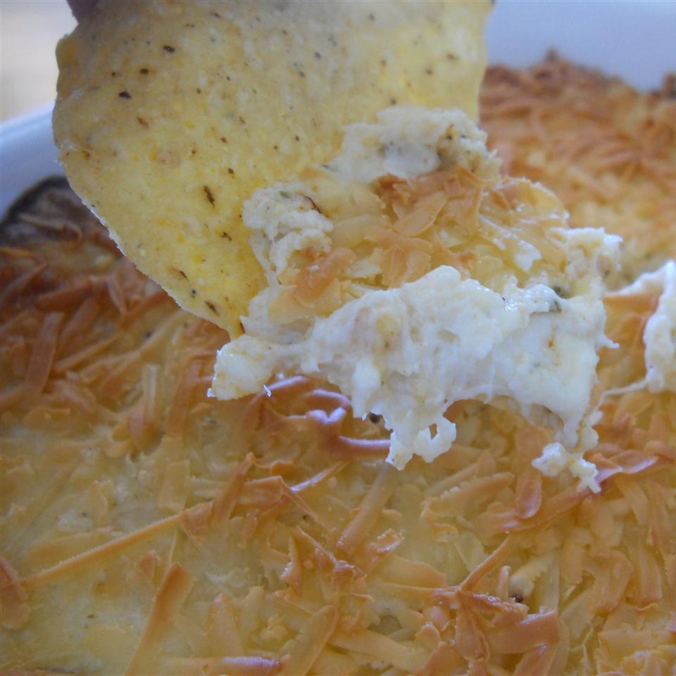 Quick and Easy White Cheese Dip 